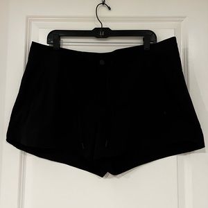 🌊 Athleta Hudson Boardshorts